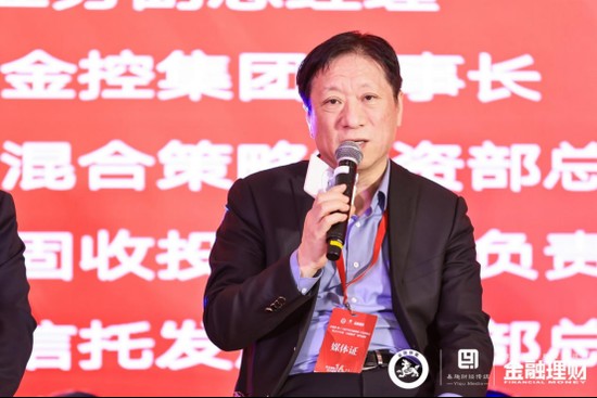 银华基金业务副总经理吴伟：新时代产品锚定增厚收益、降低波动，聚焦全球周期与科技动能 新闻