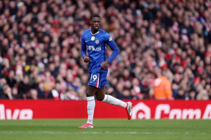  内维尔：马马杜-萨尔做得不错，今天他可以昂首离开 新闻