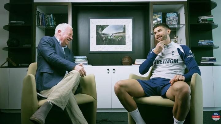  维卡里奥：图多尔很愿意和球员交流，他的处事方式非常直率 新闻