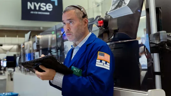 尾盘：美股维持涨势 纳指上涨1.6百分号