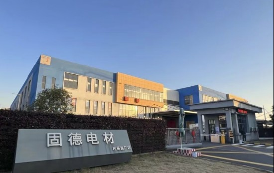 从车间起步到创业板敲钟，朱国来用18年书写材料企业转型路。