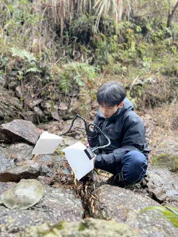  高中生野外探秘，括苍山脊蛇现身；质疑声起，本人详述贡献过程。 文化旅游 高中生野外探秘，括苍山脊蛇现身；质疑声起，本人详述贡献过程。 文化旅游 高中生野外探秘，括苍山脊蛇现身；质疑声起，本人详述贡献过程。 文化旅游