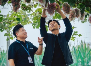  两会政策暖风吹拂县域；特色产业活力迸发；普惠金融深入基层。 新闻 两会政策暖风吹拂县域；特色产业活力迸发；普惠金融深入基层。 新闻 两会政策暖风吹拂县域；特色产业活力迸发；普惠金融深入基层。 新闻 两会政策暖风吹拂县域；特色产业活力迸发；普惠金融深入基层。 新闻