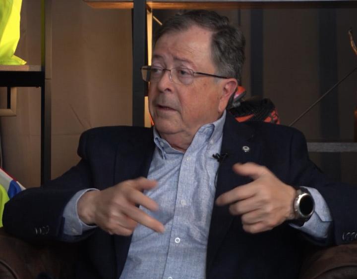  资深媒体人回顾足坛变迁；巴萨主席影响力，超越加泰自治区领袖。 体育新闻 资深媒体人回顾足坛变迁；巴萨主席影响力，超越加泰自治区领袖。 体育新闻 资深媒体人回顾足坛变迁；巴萨主席影响力，超越加泰自治区领袖。 体育新闻