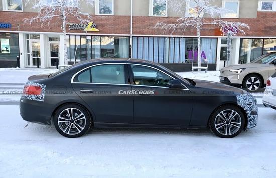  【新车谍报】新款奔驰C级重磅升级，深度解析获取前瞻指南 汽车科技