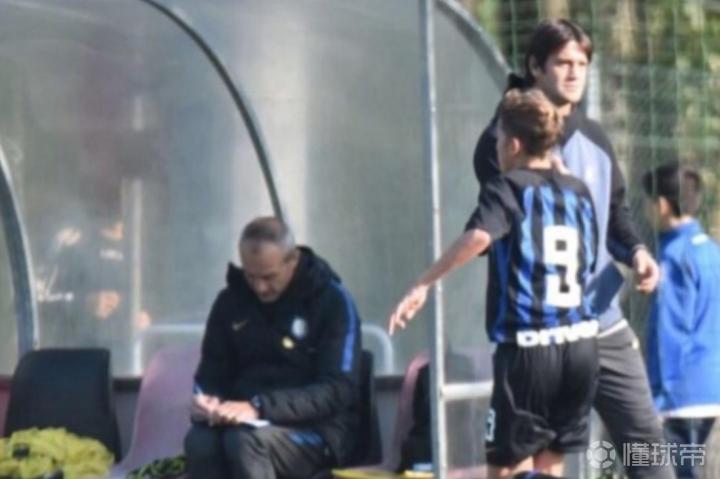  从意乙保级到欧冠舞台：皮奥·埃斯波西托的成长方法论 体育新闻