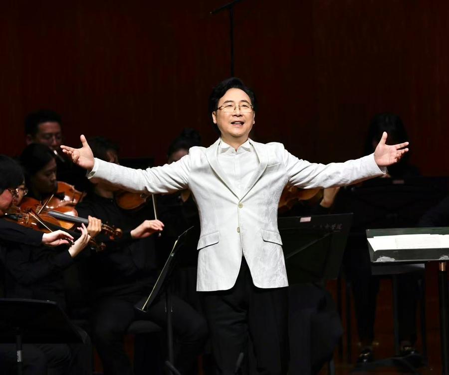  室内乐编制重构中国艺术歌曲：廖昌永的百年探索与出海实践 文化旅游